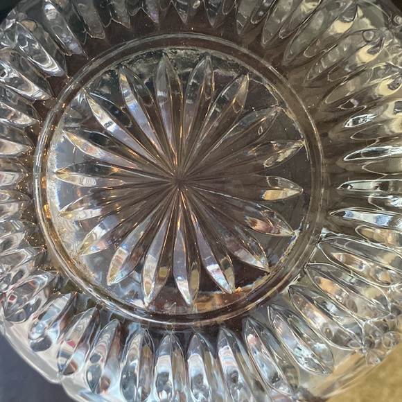 Mikasa Lead Crystal Christmas Bowl - Picture 5 of 5